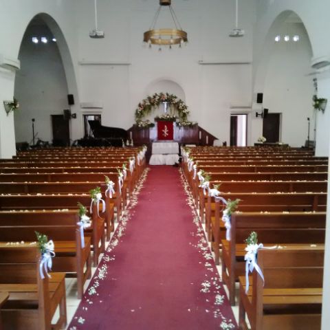  dekorasi sederhana pernikahan di gereja Dekorasi 